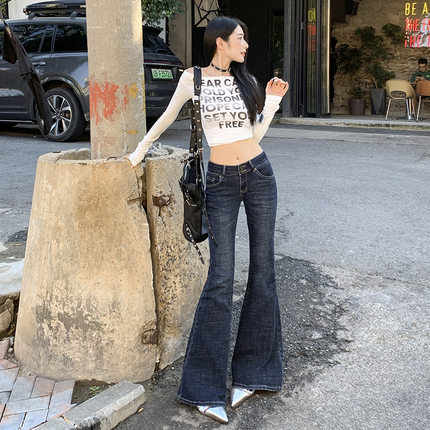 24th ootd! 爆款外景 ｜美式复古辣妹bm低腰微喇拖地牛仔裤女喇叭