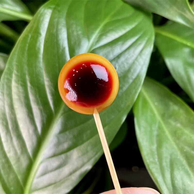鹤顶红圆珠手串原红珠子鸟头珠子