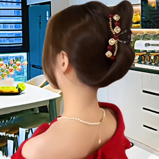 红色珠珠抓夹发饰女高级感2025新款敬酒服后脑勺头发夹子发夹头饰