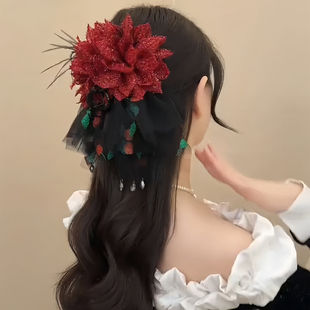 秋冬红色花朵樱桃流苏裙摆抓夹头饰女高级感2025新款后脑勺发夹