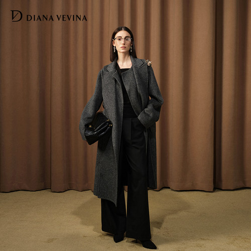 【明星同款】DIANA VEVINA秋冬新款羊毛围巾高级感毛呢大衣长外套
