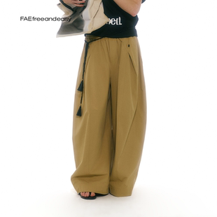 廓形松紧气球裤 缝隙生声 女美式 工装 早春 卡其色弯刀裤 FAE