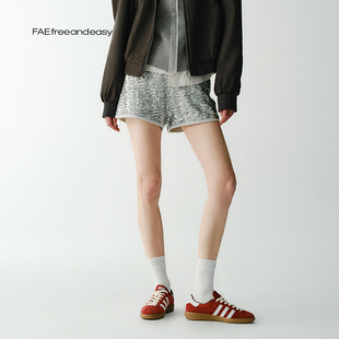 女2025春季 亮片时髦短裤 鎏金时代 设计感舒适休闲热裤 FAE