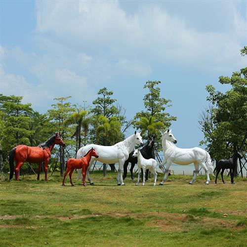 大型玻璃钢动物雕塑仿真白马模型户外庭院花园林景观小品装饰摆件