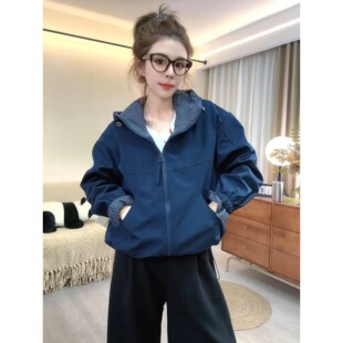 格子拼接连帽冲锋衣短外套女2026秋季韩系设计感休闲百搭夹克上衣