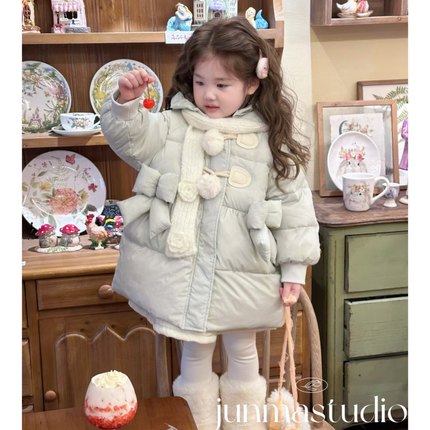 橙小7童装女童宝宝儿童冬装新款蝴蝶结90白鸭绒纯色连帽羽绒服