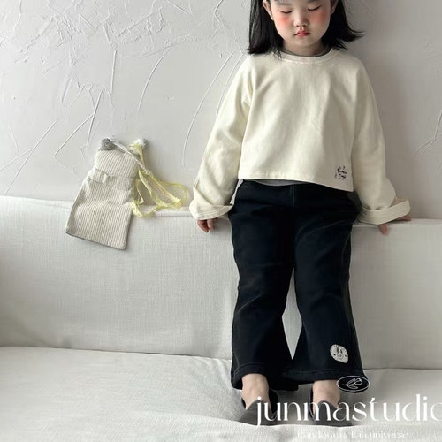 清仓小屁股童装女童儿童宝宝冬装小兔子微喇加绒加厚羊驼绒牛仔裤