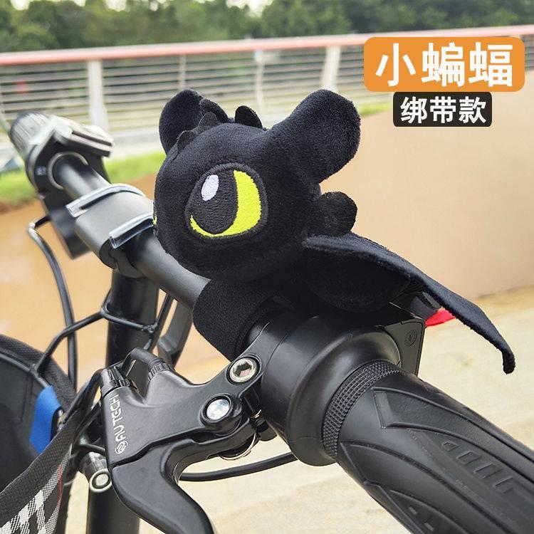 机车摩托车自行车电动车车身装饰公仔玩偶个性创意可爱小挂件配件