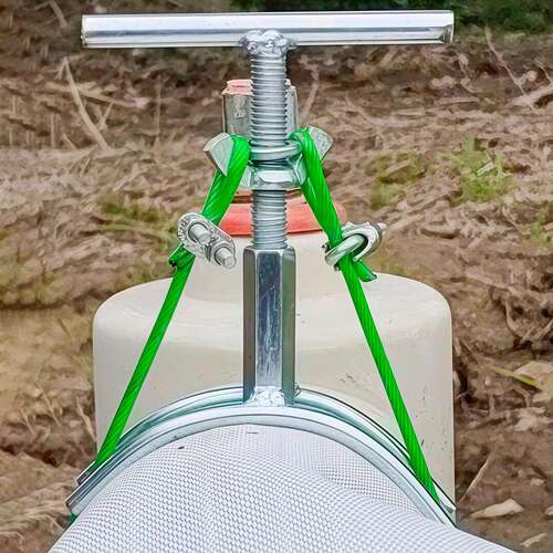 水泵出水口卡箍结实耐用滴灌