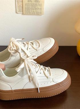 s爆款艾P5百搭厚底小白女in潮20春25季新款小众增高运鞋动休闲板