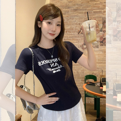 韩系纯欲字母印花设计感正肩短袖T恤女2025夏季新款宽松显瘦上衣