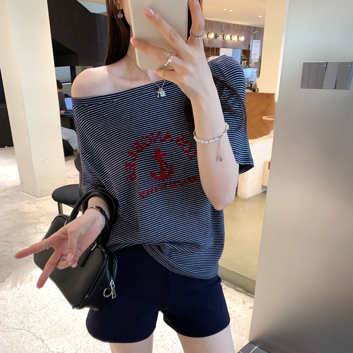 美式辣妹撞色条纹斜肩短袖T恤女装夏季小众复古百搭宽松露肩上衣