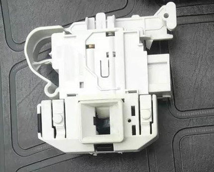 适用iQ500西门子滚筒洗衣机XQG80-12S468(WM12S4680W)门锁 门开关