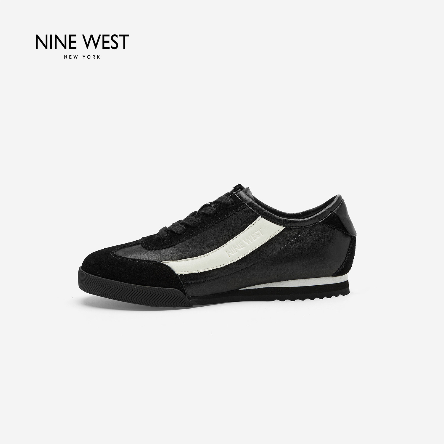Nine West/玖熙2026年冬季新款德训鞋女复古风拼接平底圆头休闲鞋