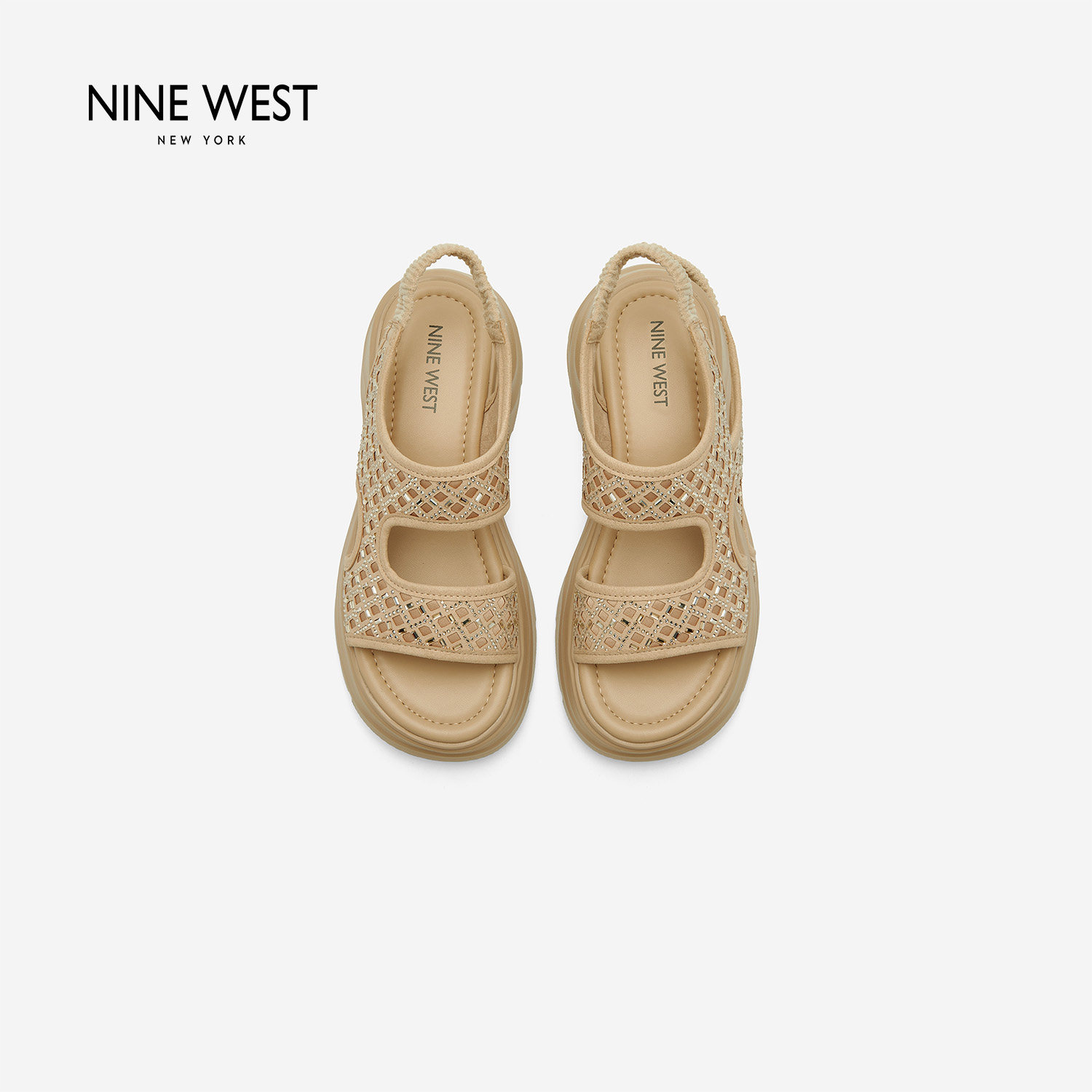 奥莱Nine West/玖熙2026年夏季新款烫钻厚底增高休闲凉鞋百搭