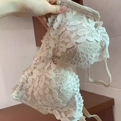 法式性感蕾丝内衣女小胸聚拢套装