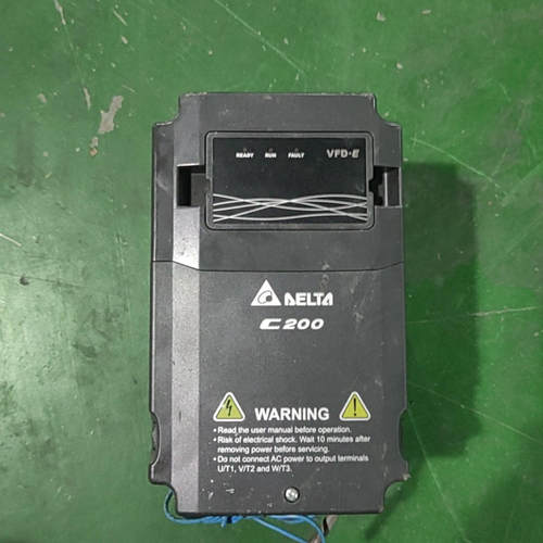 台达C200变频器VFD022CB43A-20，2.2KW功《议价》