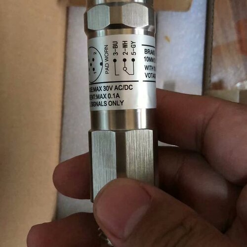 联合动力1.5机组用开天制动器磨损传感器