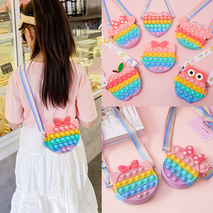 速发202新款 主童可爱斜挎孩童小包公儿宝宝零洋气