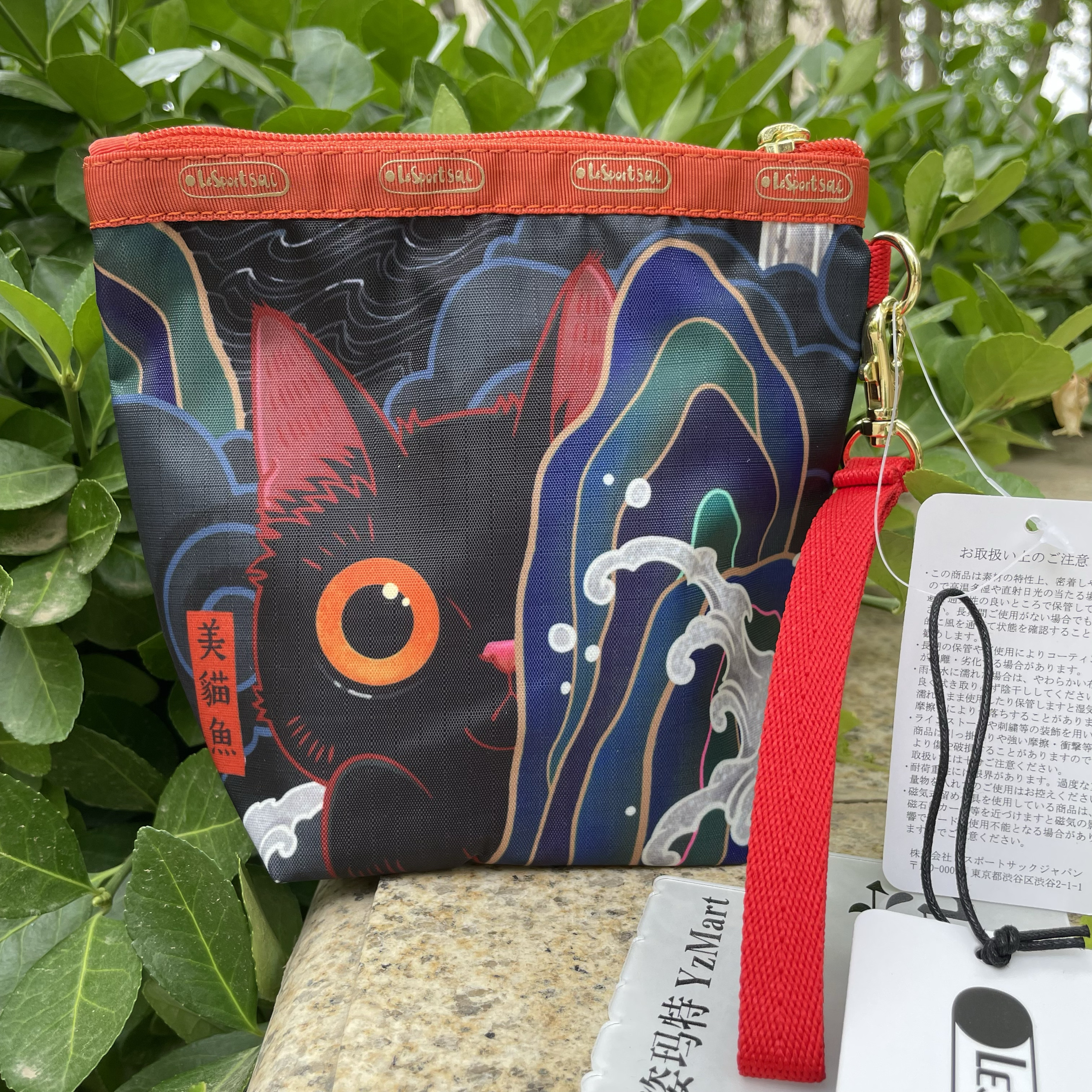 小兔星手拎包醒狮兔化妆包ins可爱水桶手拿包城市限定可爱插画