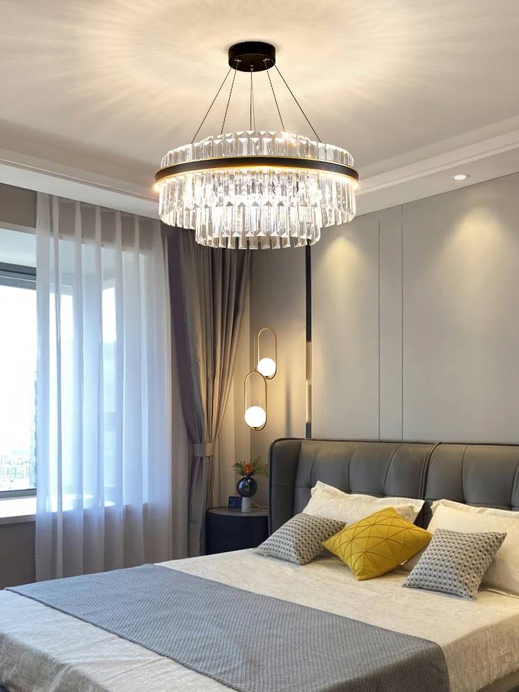 轻奢主卧卧室灯水晶吊灯现代简约客厅灯2023新款广东中山灯具大全
