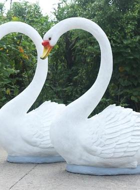 仿真天鹅摆件户外玻璃钢天鹅座凳雕塑景区步行街网红打卡拍照美陈