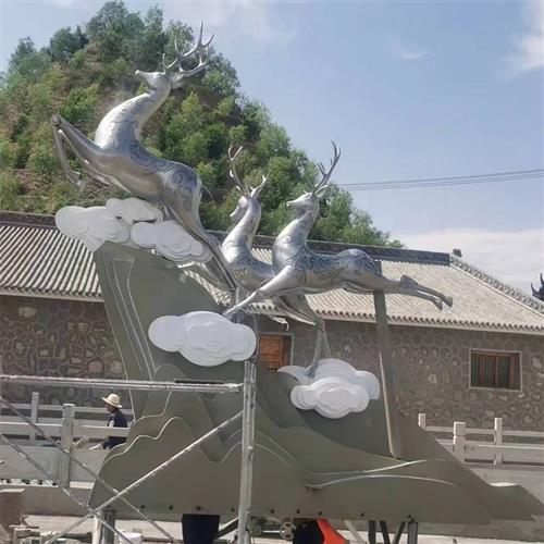 不锈钢雕塑定制大型圆环月亮异形廊架钢结构雕塑景观假山地产摆件