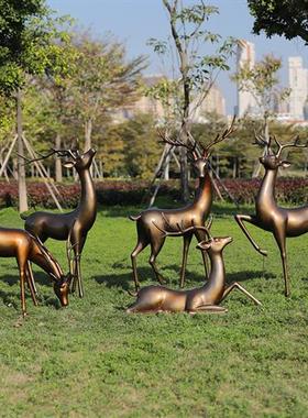 抽象几何梅花鹿雕塑户外售楼处公园林景观草地玻璃钢装饰小品摆件