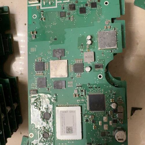 议价SA8155P芯片+k4uje3q4aa+内存两颗+KLUD