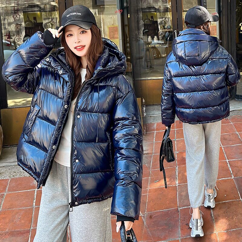 瑞士欧美宽松夹克新款年冬季短款女装连帽棉服亮面免洗面包服