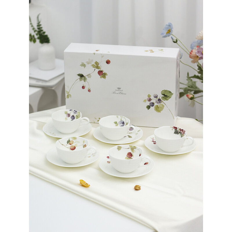 日本进口鸣海Lucy'sGarden骨瓷咖啡杯碟对杯对碟礼盒套装