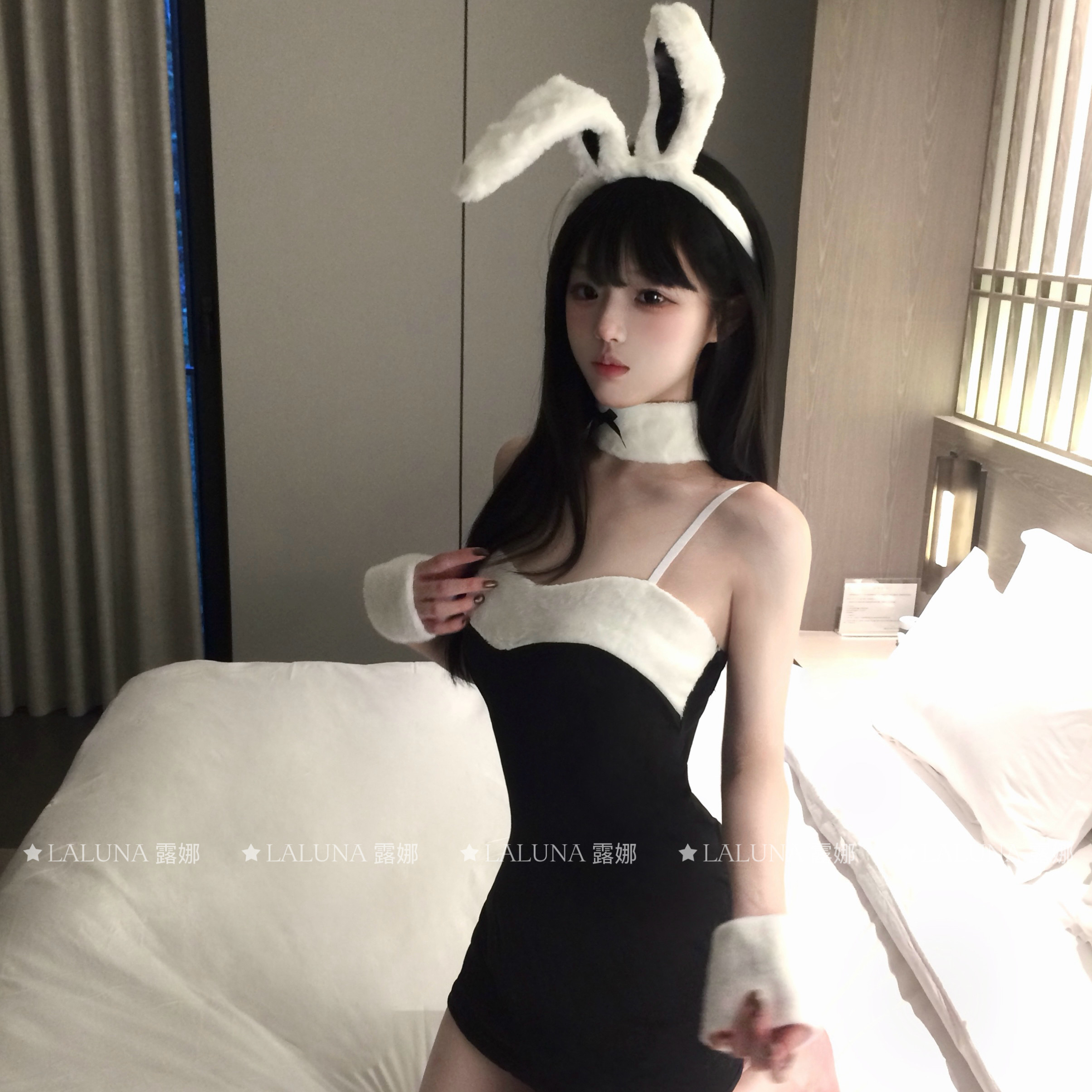Laluna露娜「午夜谜兔」丝绒制服