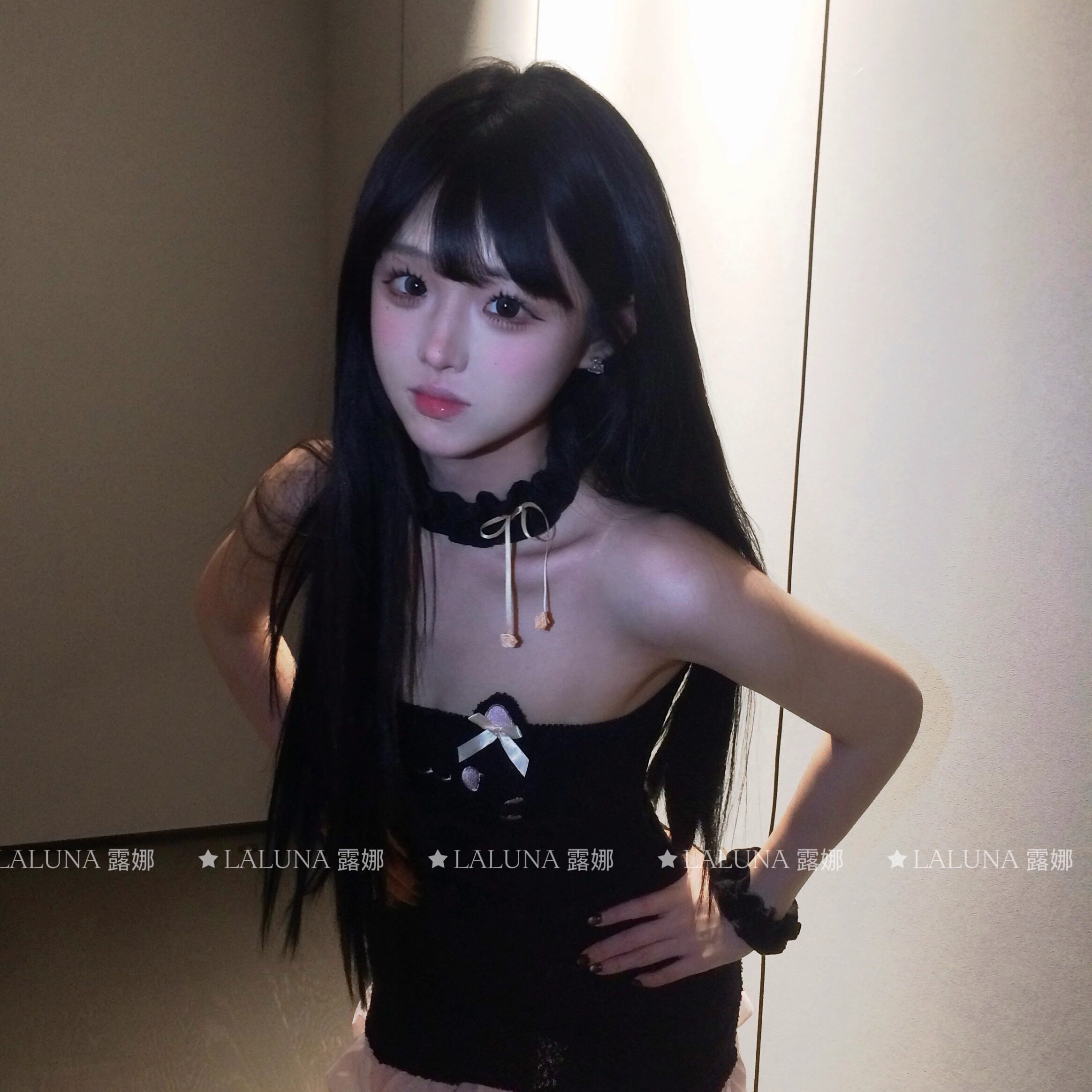 Laluna露娜「绒绒密语」弹力毛绒修身纯欲秋冬猫耳性感黑甜包臀裙