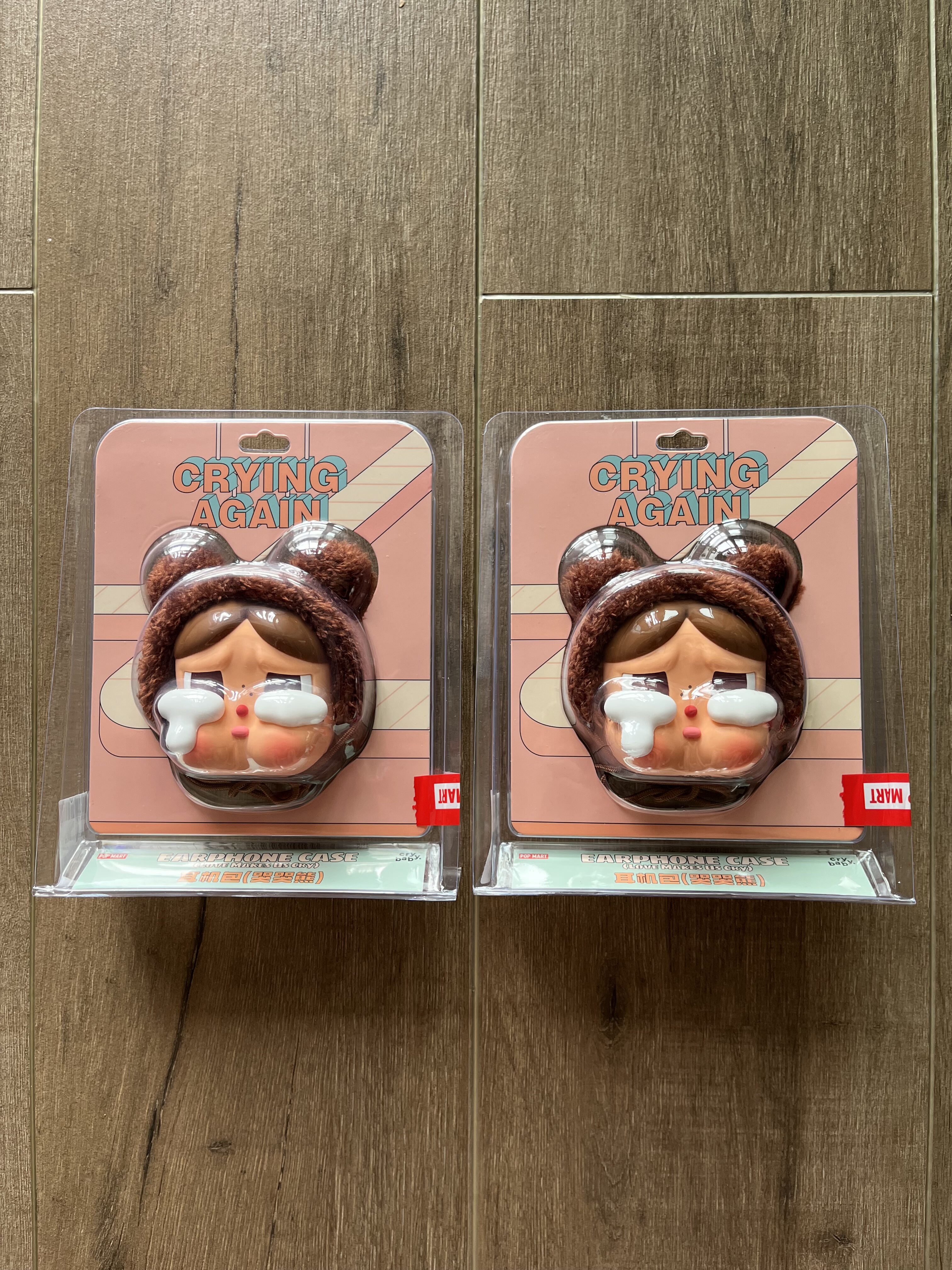 泡泡玛特POP MARTCRYBABY眼泪工厂系列哭哭熊耳机包潮流周边礼物