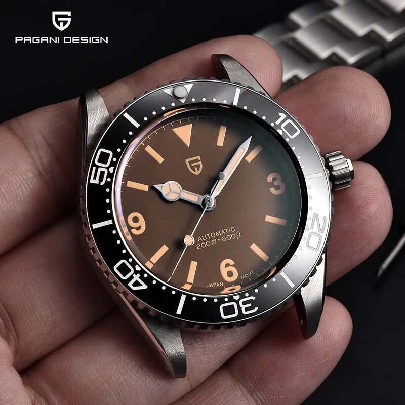 蓝宝石镜面伯佳尼潜水自动机械表