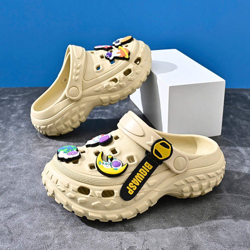 大黄蜂儿童洞洞鞋男童拖鞋夏季新款防滑小孩青少年凉鞋男孩沙滩鞋