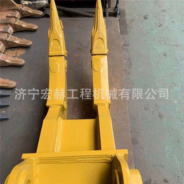 挖掘机漏斗 挖斗EX350-5 EX400-5破碎锤 耙子 震动夯 斗齿 快换