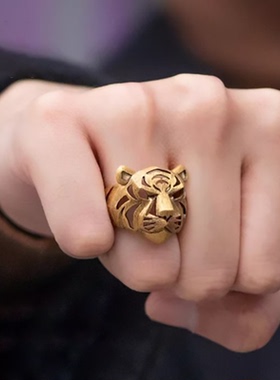 国潮新中式霸气老虎头戒指男士复古个性帅气镂空可调节开口指环