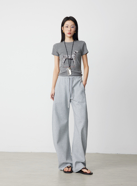 ATUMU「弯刀裤系列」早春上新 丨松紧腰抽绳垂感插袋休闲裤AT362