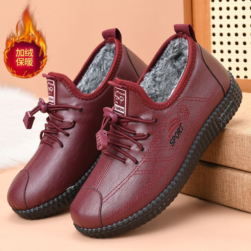 老北京布鞋女冬季加厚防水中老年