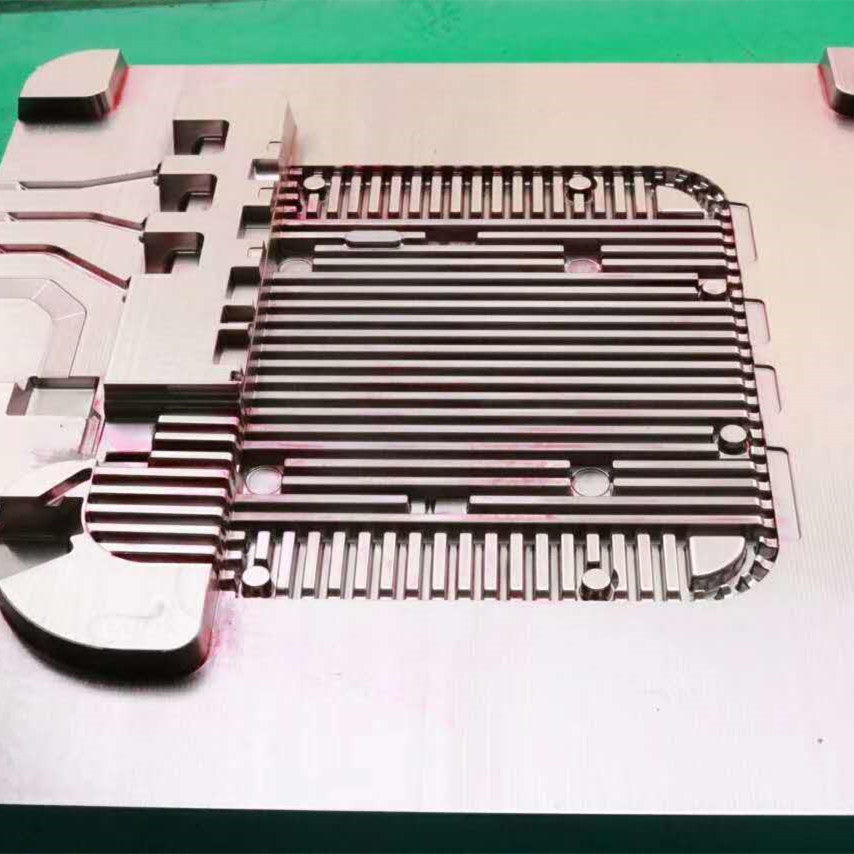 锌合金压铸模具铝合金模具加工设计生产电子散热器五金件生产