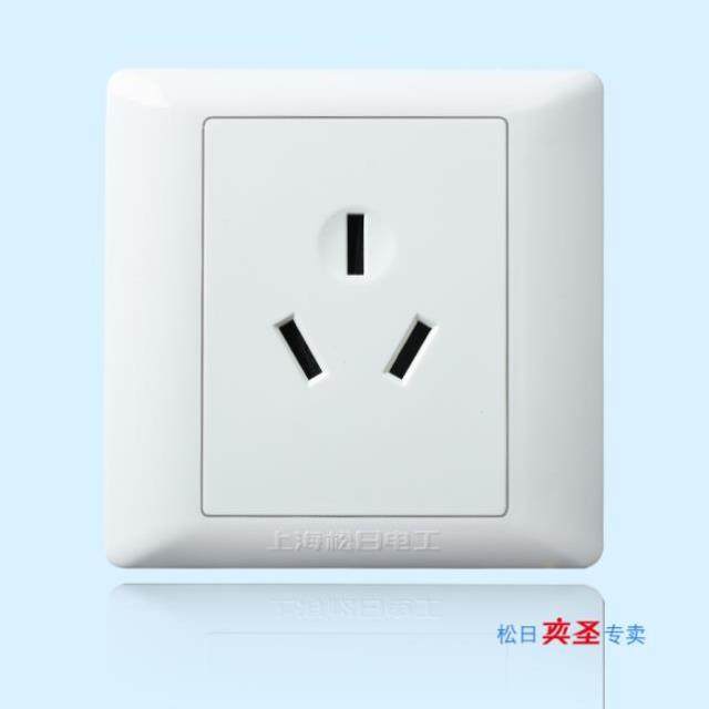 上海松日开关插座 空调柜机 大三眼 功率7000W插座 32A三孔