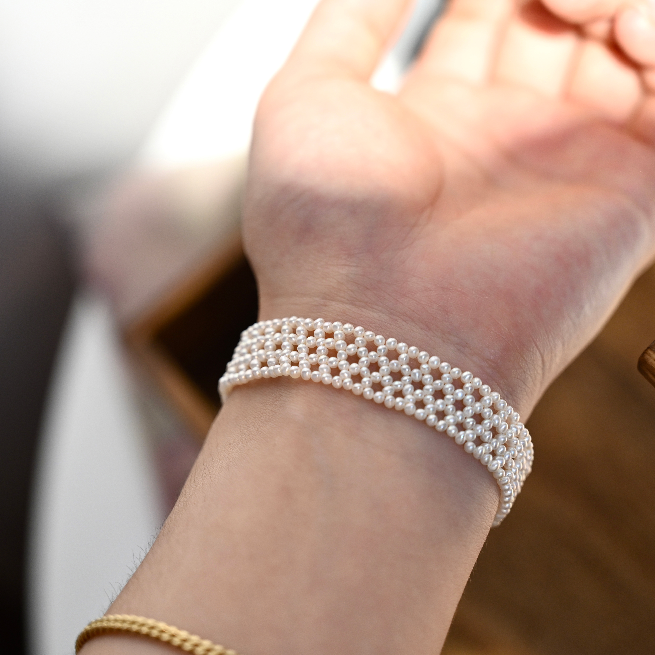 「腕间诗行」非遗绞编织手作天然极光2-3mm真珍珠S925纯银扣手链