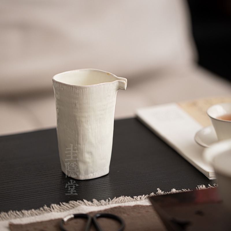 圭隐堂粉引粗陶公道杯家用复古侘寂风家用公杯泡茶匀杯茶海分茶器