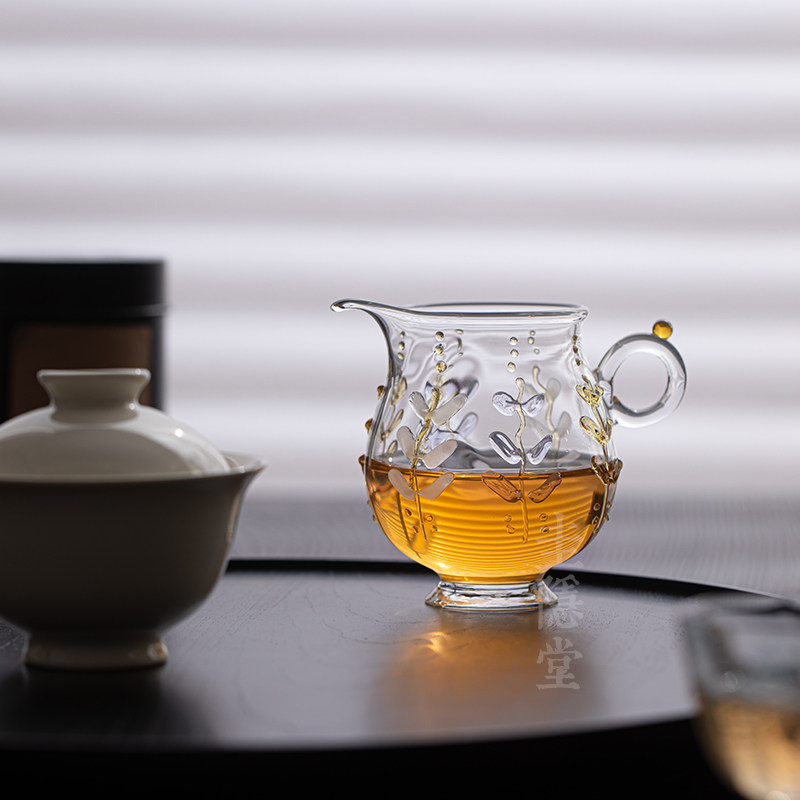 圭隐堂紫藤花浮雕高硼硅玻璃公道杯女士高颜值分茶器茶海泡茶匀杯图片