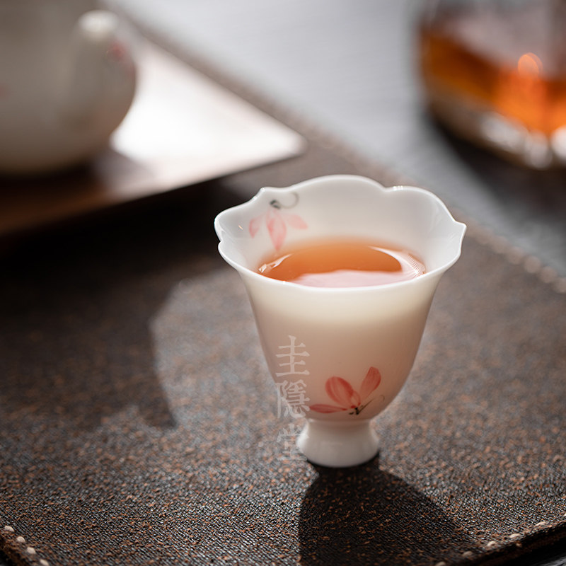 圭隐堂羊脂玉瓷手绘粉兰花陶瓷茶杯女士专用主人杯个人单杯品茗杯