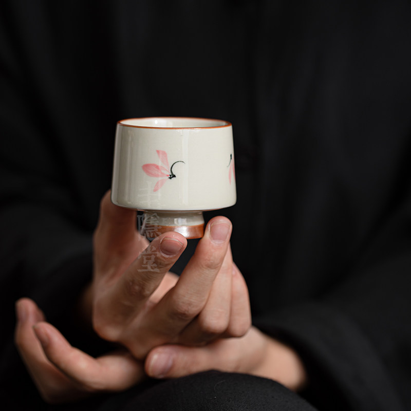 圭隐堂草木灰纯手绘粉兰花陶瓷高足茶杯主人杯个人单杯家用品茗杯,餐饮具,茶杯,淘宝优惠券,粉丝福利购,淘宝优惠卷