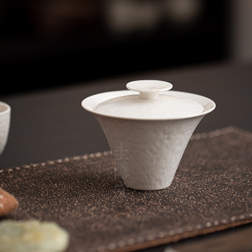 圭隐堂手工草木灰陶瓷盖碗