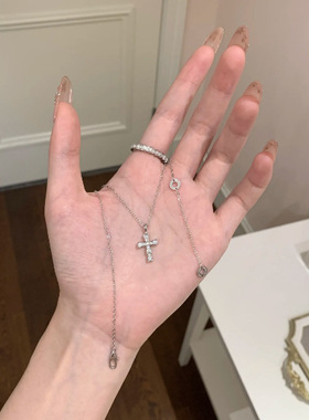 从爱之名蛇纹小十字架女