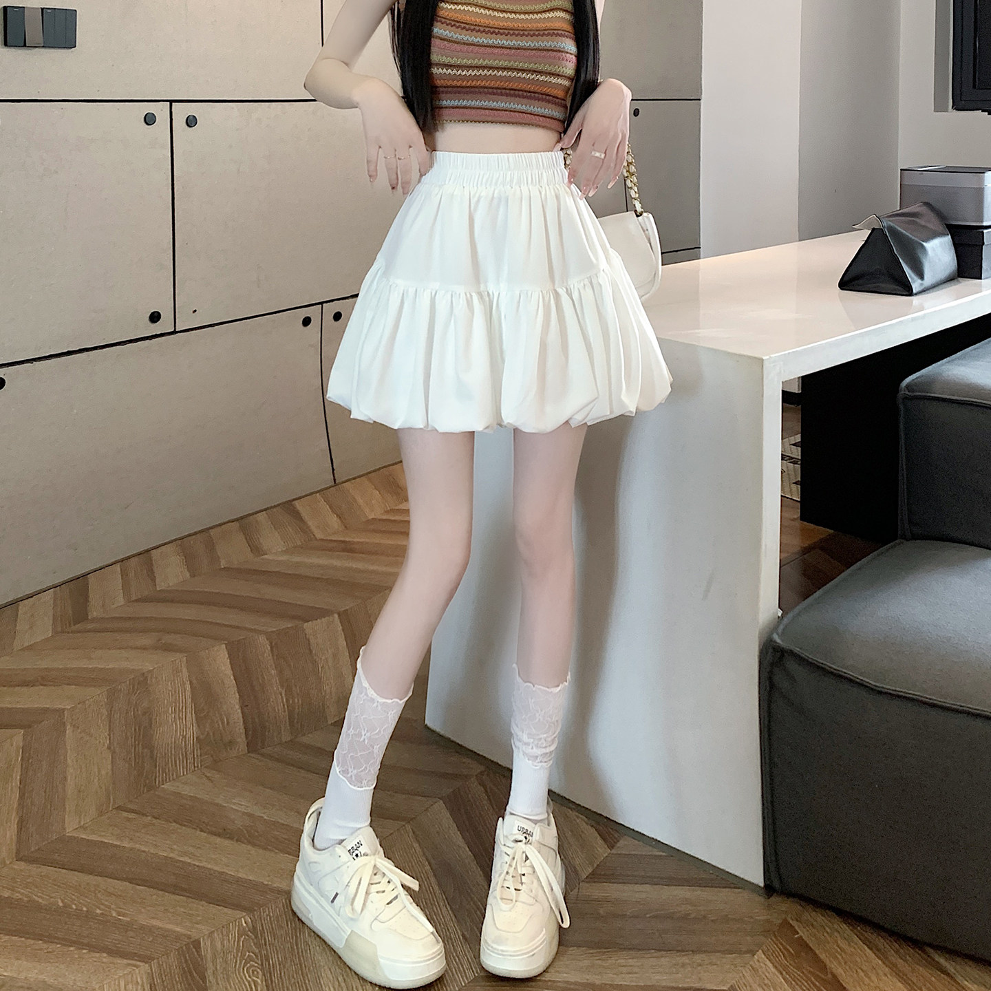 白色泡泡短裙女夏短款花苞半身裙2026新款高腰A字蓬蓬裙灯笼0531r图片
